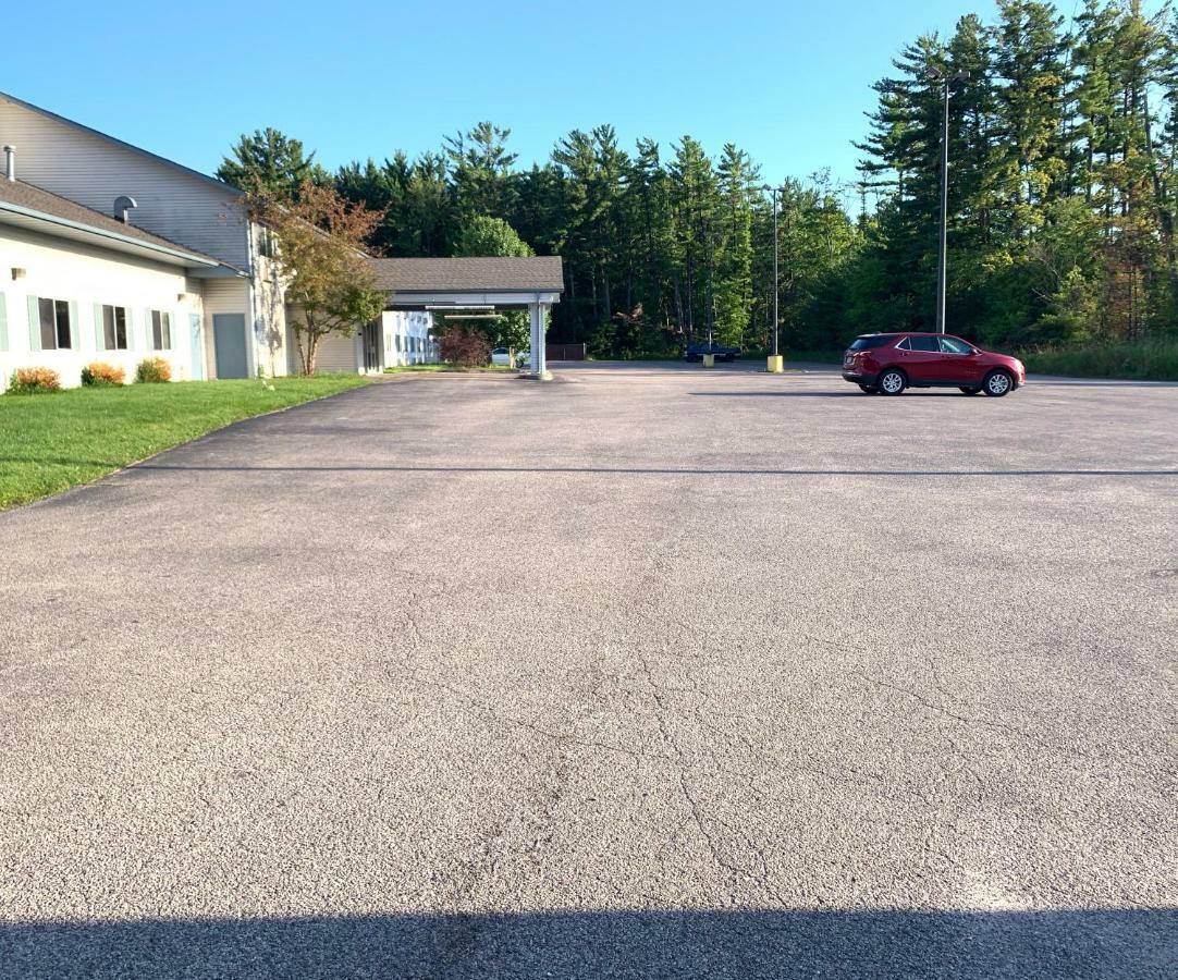Sleep Inn & Suites Lake Delton Exterior foto
